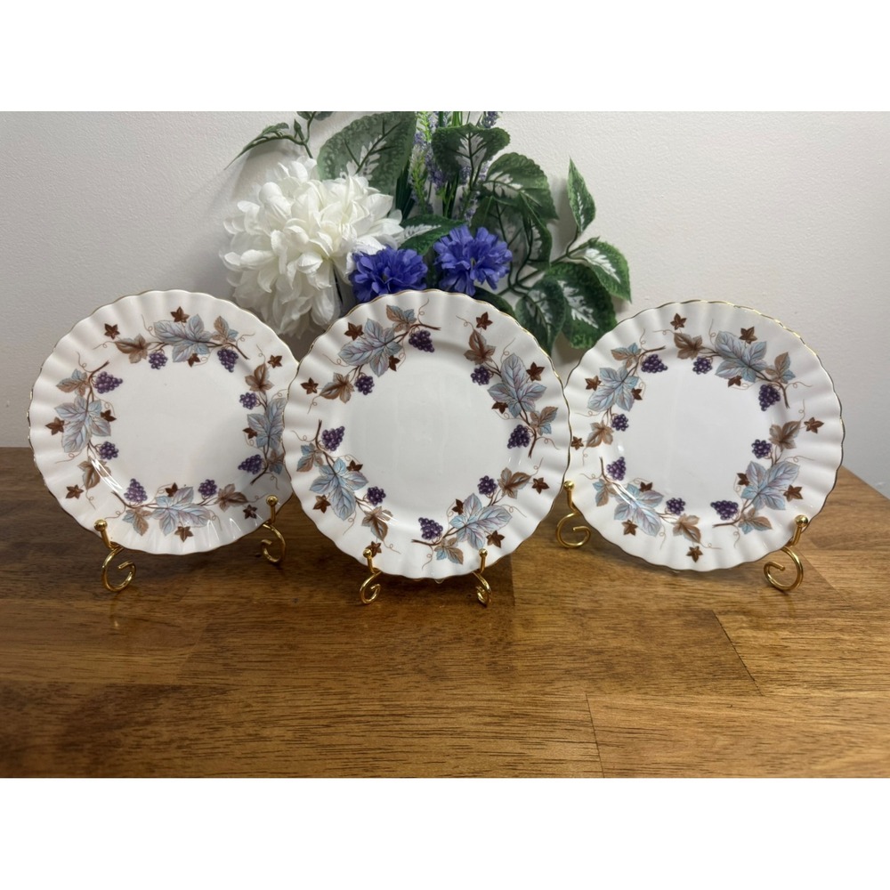 Vintage Royal Albert‎ Lorraine Side Plates Set of Three Bone China England MCM